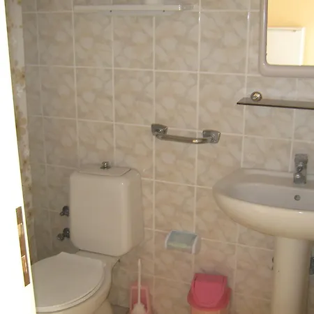Emek Pansiyon Kuşadası